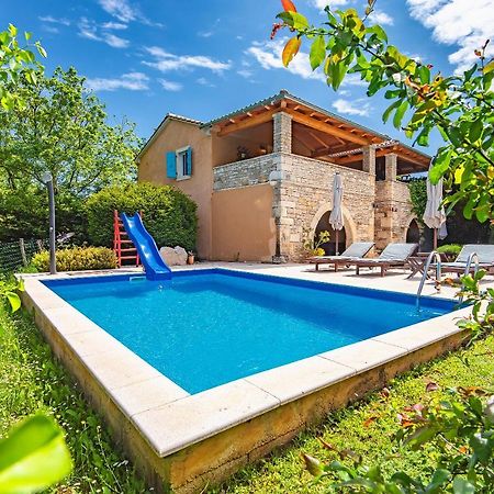Villa Casa Karnevali Žminj Esterno foto